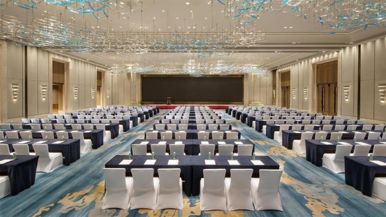 Hotel Crowne Plaza Xiangxi à Fenghuang Extérieur photo