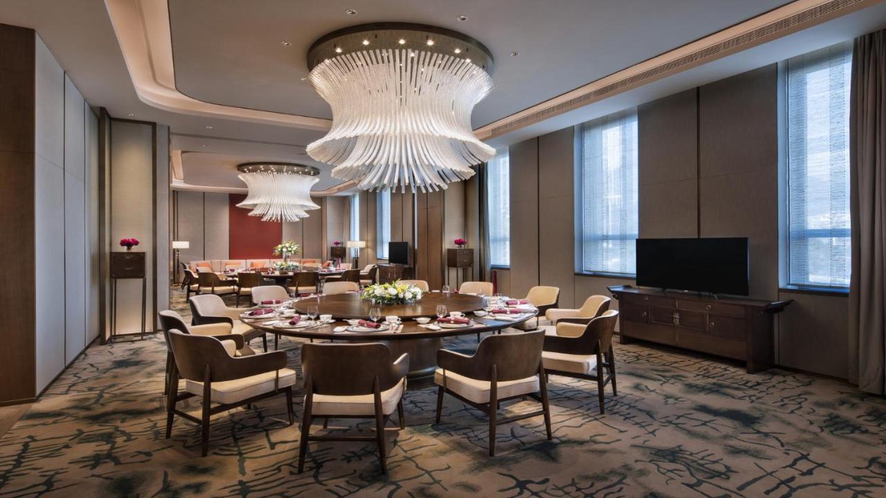 Hotel Crowne Plaza Xiangxi à Fenghuang Extérieur photo